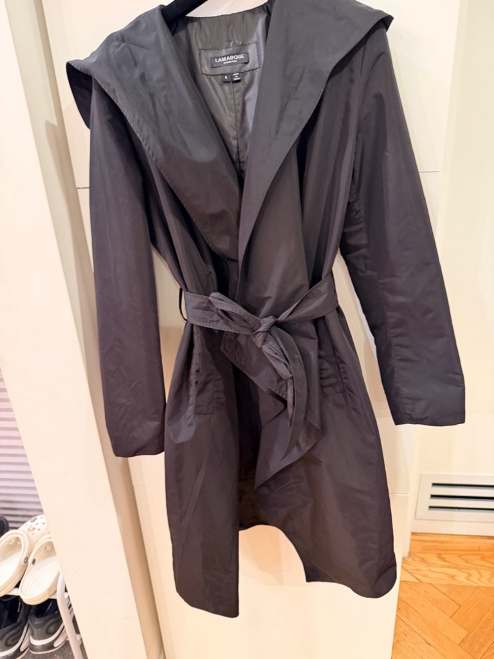 Lamarque Black Hooded Raincoat Size Large – Belted, Magnetic Closure